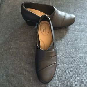 Clark’s Rosalyn Adele slip on pump